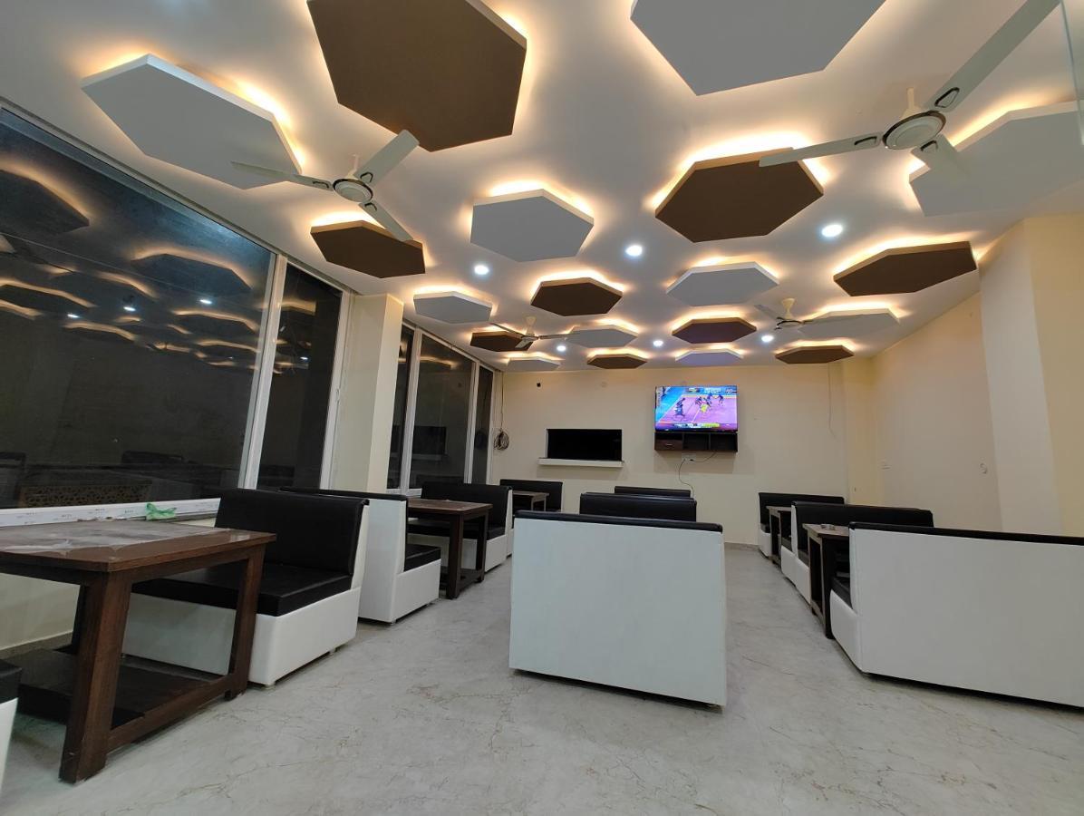Hotel Anantam Residency Uttarkāshi Zewnętrze zdjęcie
