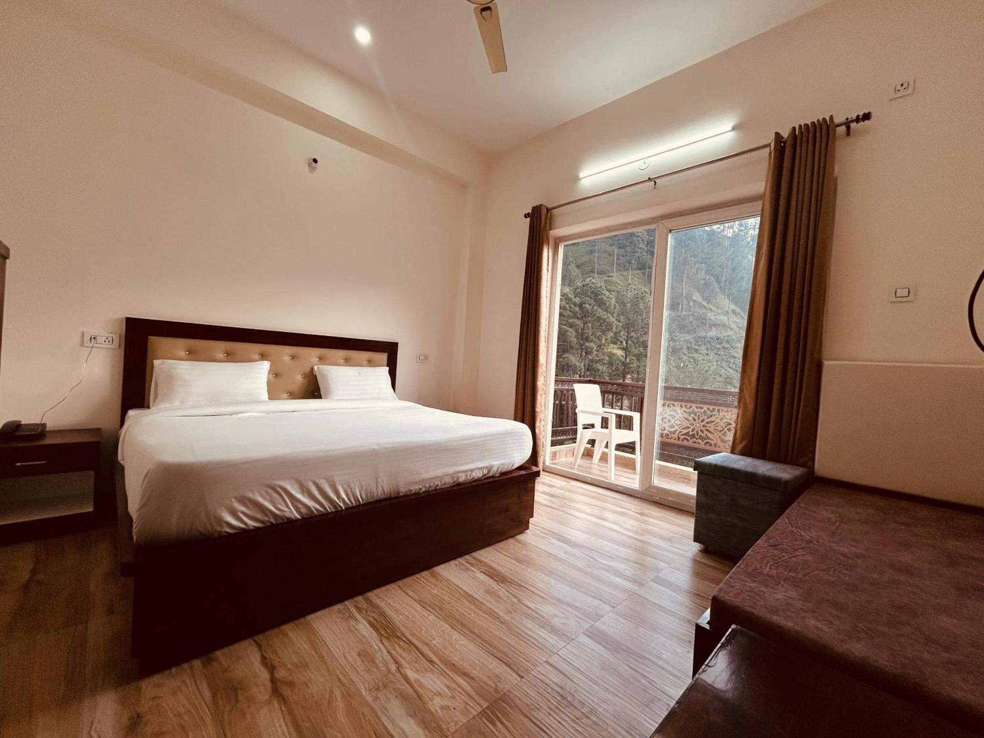 Hotel Anantam Residency Uttarkāshi Zewnętrze zdjęcie
